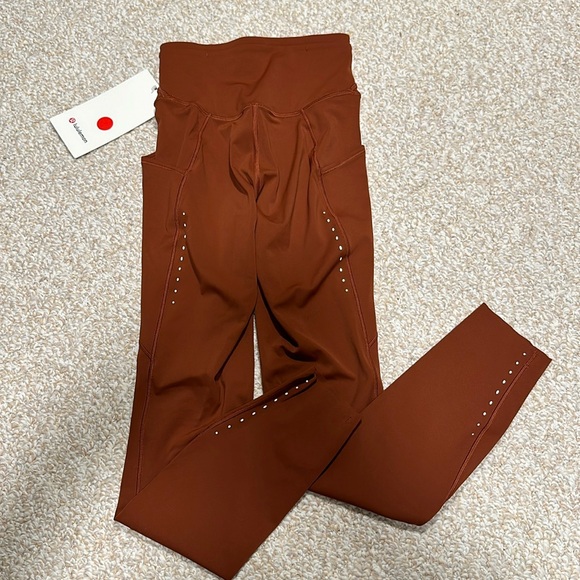 51. NWT Lululemon Fast and Free High-Rise Tight 25” Pockets *Updated - Picture 9 of 14